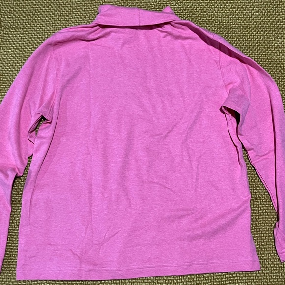 Turtle neck - Picture 2 of 3